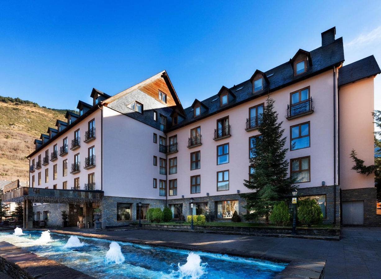 Hotel Vielha Val D'Aran, Affiliated By Melia Екстериор снимка