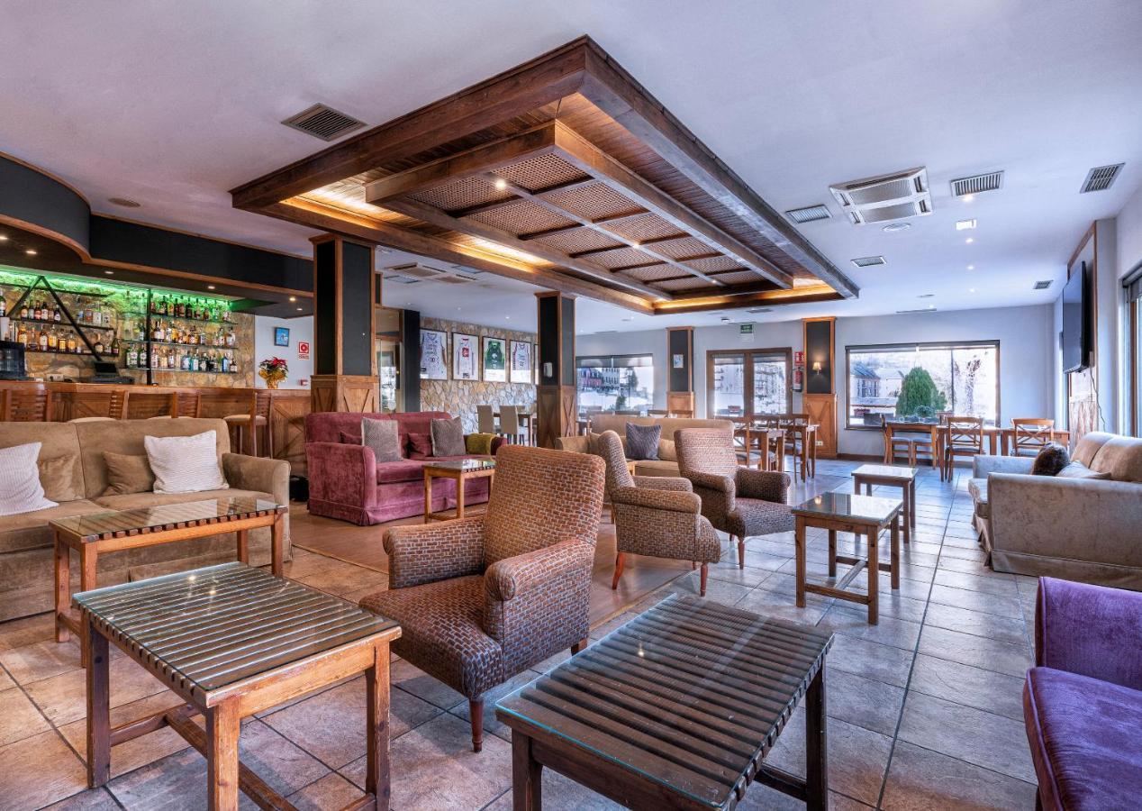 Hotel Vielha Val D'Aran, Affiliated By Melia Екстериор снимка