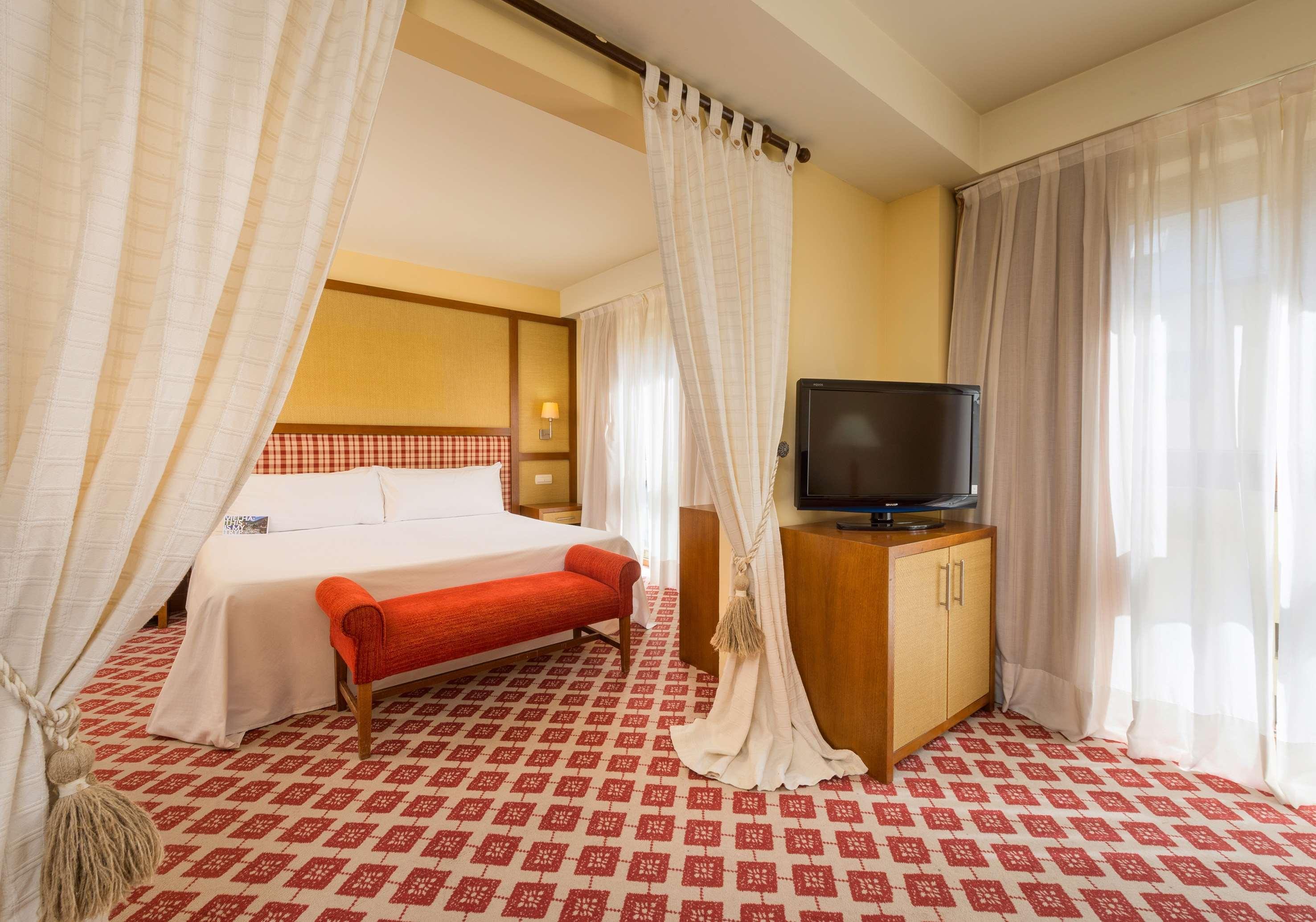 Hotel Vielha Val D'Aran, Affiliated By Melia Екстериор снимка